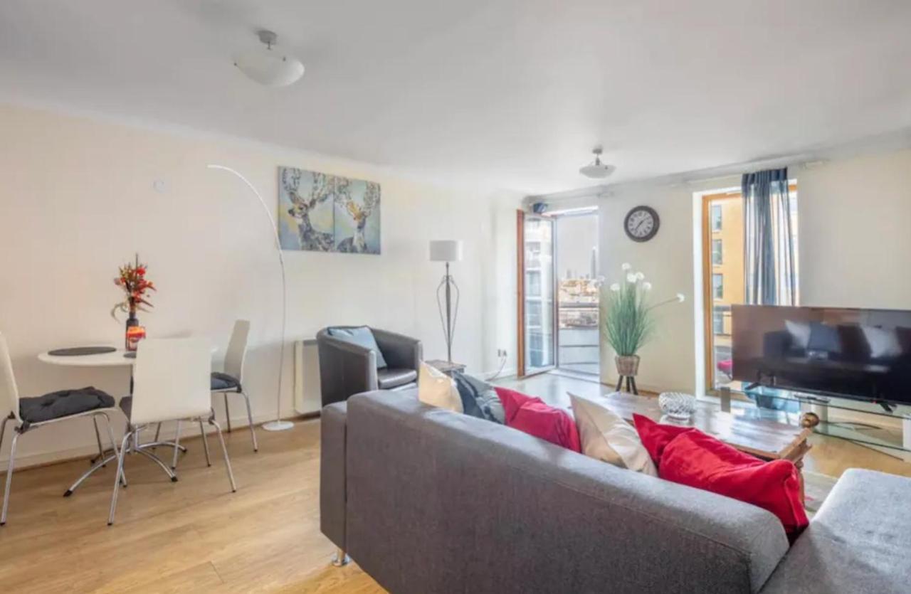 1 Bedroom Flat With Free Parking London Exterior photo